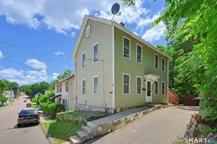 9 Hickory St, Norwich, CT 06360 - Photo 1