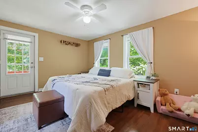 9 Hickory Street, Norwich, CT 06360 - Photo 16