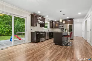 25 Spring Rock Rd, East Lyme, CT 06333 - Photo 8