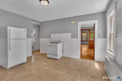 31 Brooklawn Street, New Britain, CT 06052 - Photo 4