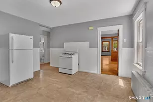 31 Brooklawn St, New Britain, CT 06052 - Photo 4