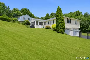 4 Pierson Dr, West Haven, CT 06516 - Photo 30