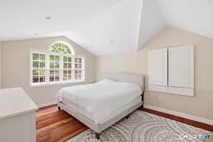 18 W Haviland Ln, Stamford, CT 06903 - Photo 10