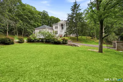 18 West Haviland Lane #B, Stamford, CT 06903 - Photo 2