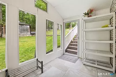 18 West Haviland Lane #B, Stamford, CT 06903 - Photo 4