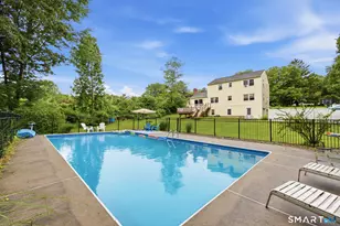 20 Stagecoach Rd, Woodbury, CT 06798 - Photo 4