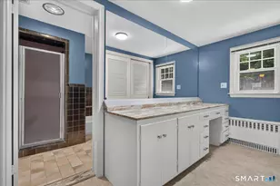 193 Dessa Dr, Hamden, CT 06517 - Photo 28