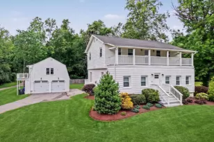 421-Ab Shelton Rd, Trumbull, CT 06611 - Photo 1