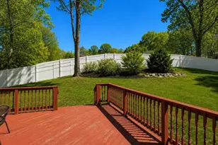 374 Stevenson Rd, New Haven, CT 06515 - Photo 14