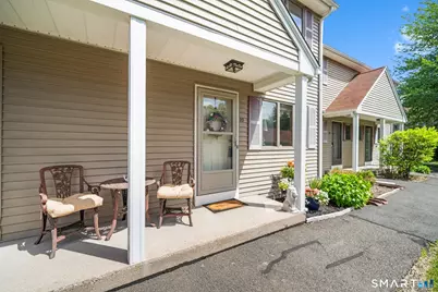 20 Partridge Court #20, Windsor Locks, CT 06096 - Photo 2