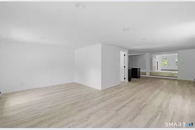 765 Norwich Avenue, Colchester, CT 06415 - Photo 22