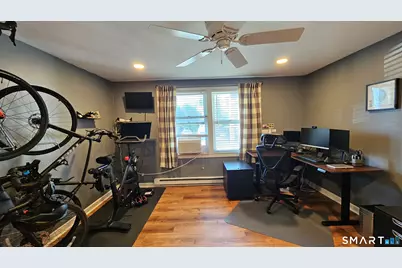 150 Beachview Avenue #290, Bridgeport, CT 06605 - Photo 10