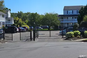 150 Beachview Ave, Bridgeport, CT 06605 - Photo 16
