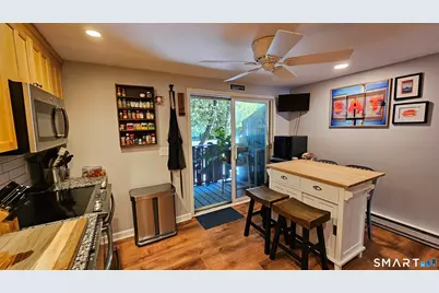 150 Beachview Avenue #290, Bridgeport, CT 06605 - Photo 4