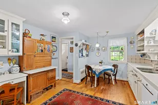 345 Ridgewood Rd, West Hartford, CT 06107 - Photo 14