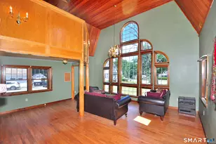 609 Norwich Rd, Plainfield, CT 06374 - Photo 10