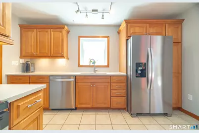 84 Johnson Street, Naugatuck, CT 06770 - Photo 10