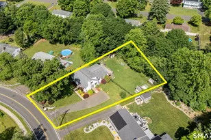 113 Regan Rd, Vernon, CT 06066 - Photo 6