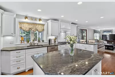 75 Millard Street, Fairfield, CT 06824 - Photo 8