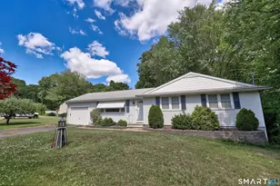 650 Middletown Ave, North Haven, CT 06473 - Photo 2