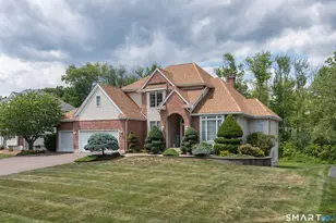 21 Westmont Rd, Wethersfield, CT 06109 - Photo 2