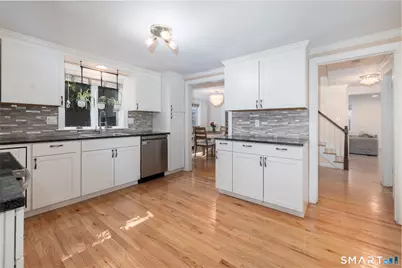 14 Barksdale Road, West Hartford, CT 06117 - Photo 12