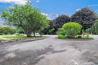 17 Woodlawn Road, Monroe, CT 06468 - Photo 6