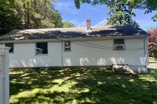 155 Lobdell Dr, Stratford, CT 06614 - Photo 4