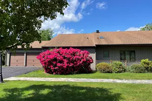 31 Pole Bridge Rd, Newtown, CT 06482 - Photo 38