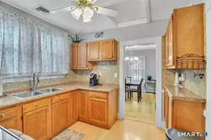 43 Barraclough Ave, Hamden, CT 06517 - Photo 14