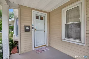 43 Barraclough Ave, Hamden, CT 06517 - Photo 4