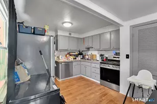 383 Glen Hills Rd, Meriden, CT 06451 - Photo 8