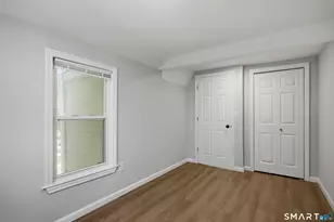 11 Bell St, Bridgeport, CT 06610 - Photo 16