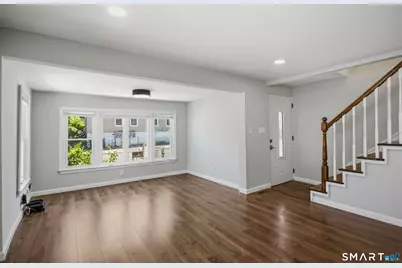 11 Bell Street, Bridgeport, CT 06610 - Photo 18