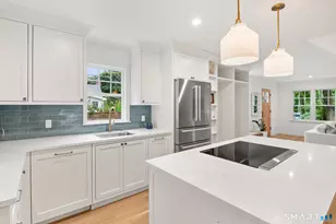 7 Raymond Heights, Darien, CT 06820 - Photo 14