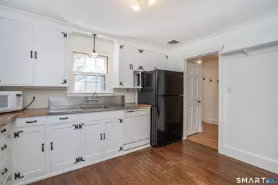 1847 Asylum Avenue, West Hartford, CT 06117 - Photo 8