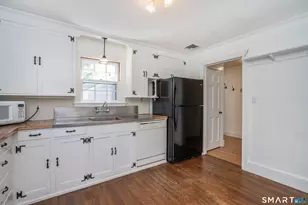 1847 Asylum Ave, West Hartford, CT 06117 - Photo 8