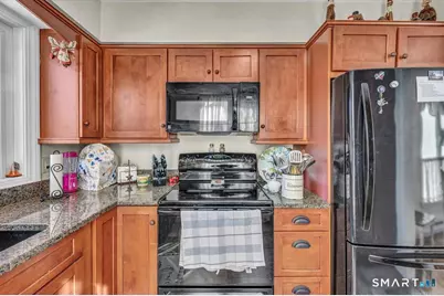 10 Pilgrim Harbor #D, Wallingford, CT 06492 - Photo 14