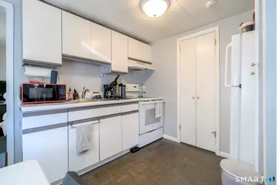 36 Larkin Street, Stamford, CT 06907 - Photo 8