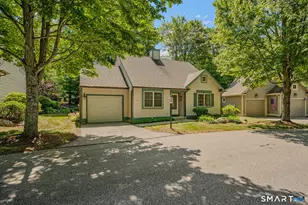 4 Bittersweet Ln, East Lyme, CT 06357 - Photo 2