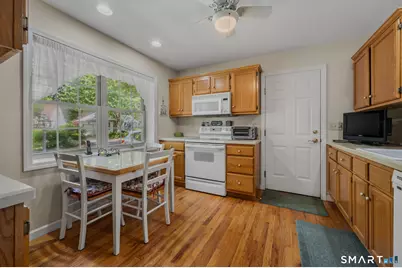 4 Bittersweet Lane #4, East Lyme, CT 06357 - Photo 10