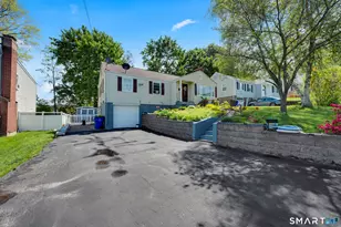 25 Crystal St, Wethersfield, CT 06109 - Photo 2