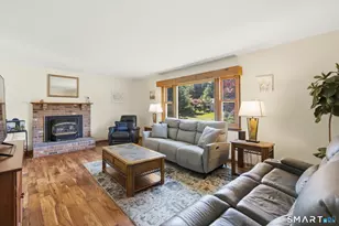 21 Markwood Rd, Manchester, CT 06040 - Photo 4