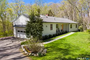 2 Charcoal Ln, Westport, CT 06880 - Photo 4