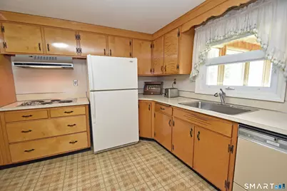 32 Quarry Road, Granby, CT 06035 - Photo 8