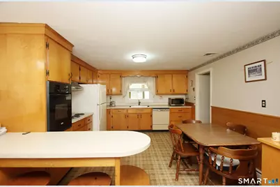 32 Quarry Road, Granby, CT 06035 - Photo 12