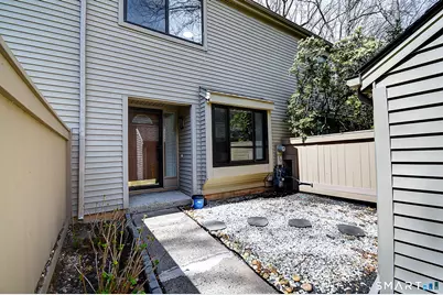 32 Farmington Chase Cre Crescent #32, Farmington, CT 06032 - Photo 2