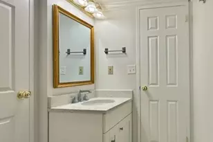 127 Greyrock Pl, Stamford, CT 06901 - Photo 12