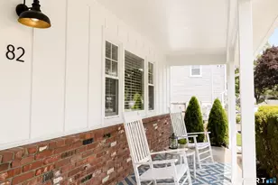 82 Three Lakes Dr, Stamford, CT 06902 - Photo 2