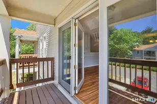 204 Ashmead Cmns, Enfield, CT 06082 - Photo 16